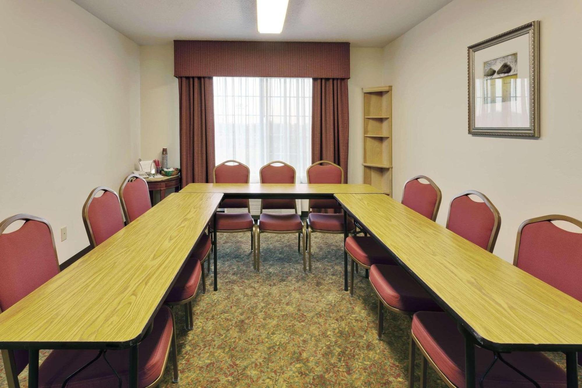 Country Inn & Suites By Radisson, Big Flats Horseheads Kültér fotó