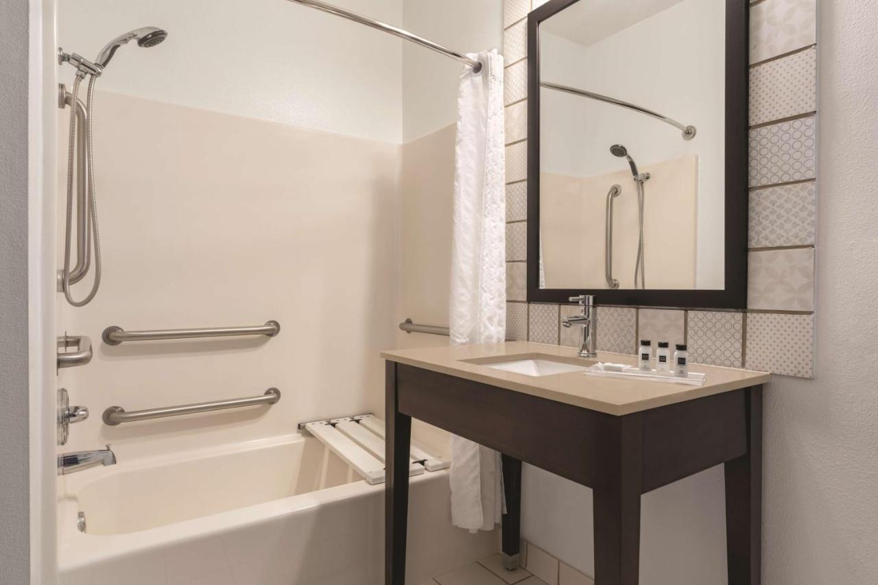 Country Inn & Suites By Radisson, Big Flats Horseheads Kültér fotó